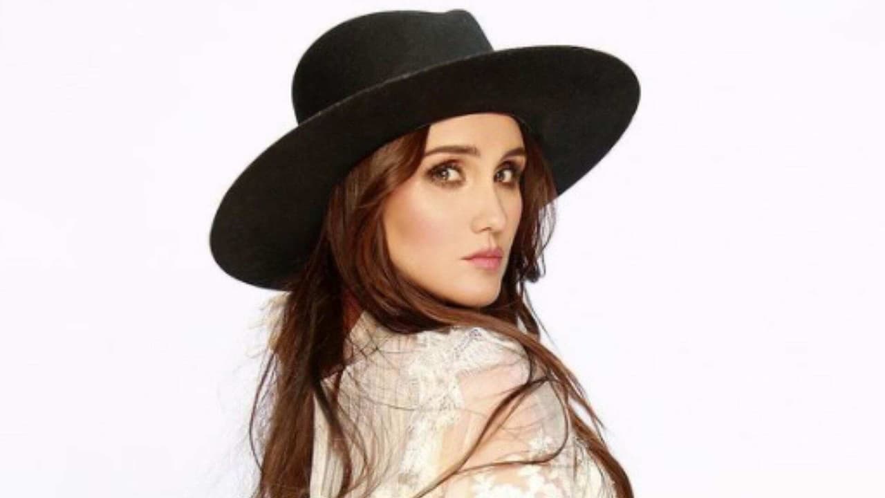 Dulce María ‘se pone’ bótox y muestra cómo quedó su rostro