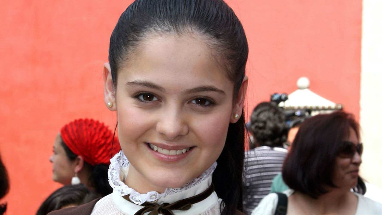 Allisson Lozz se prepara para someterse a un radical cambio de look: ‘¿Cómo me veo de pelirroja?’