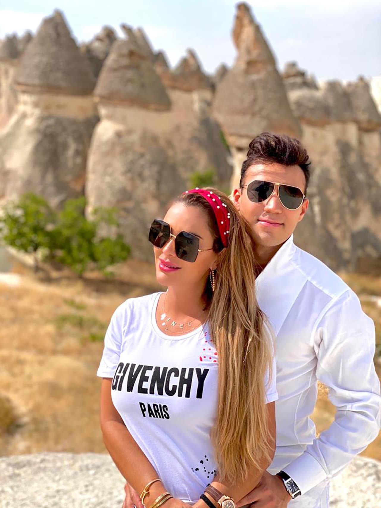 Ninel Conde revela si fue cómplice de Larry Ramos, impacta al destapar: ‘No estoy casada legalmente’