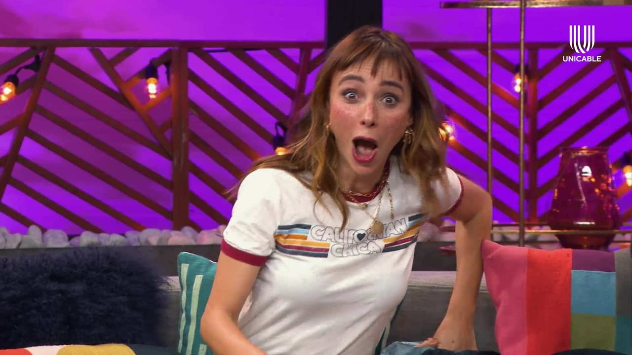 ¿A Natalia Téllez le compusieron la canción 'Lejos estamos mejor'?