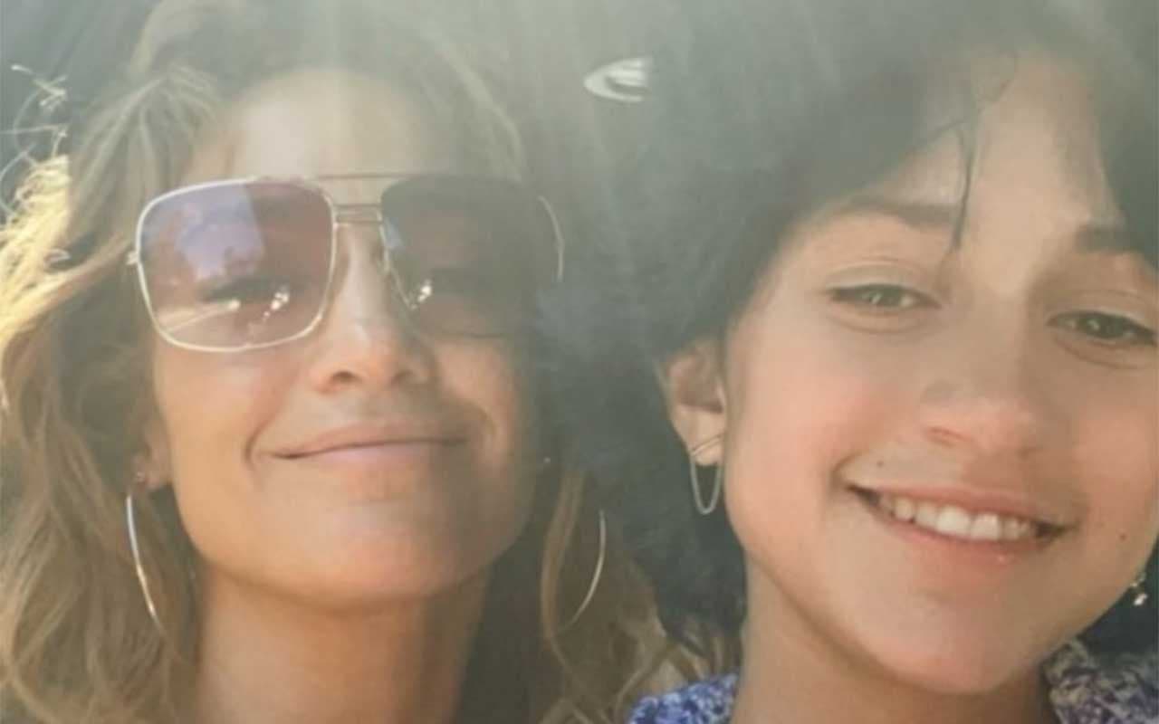 JLo y Emme.