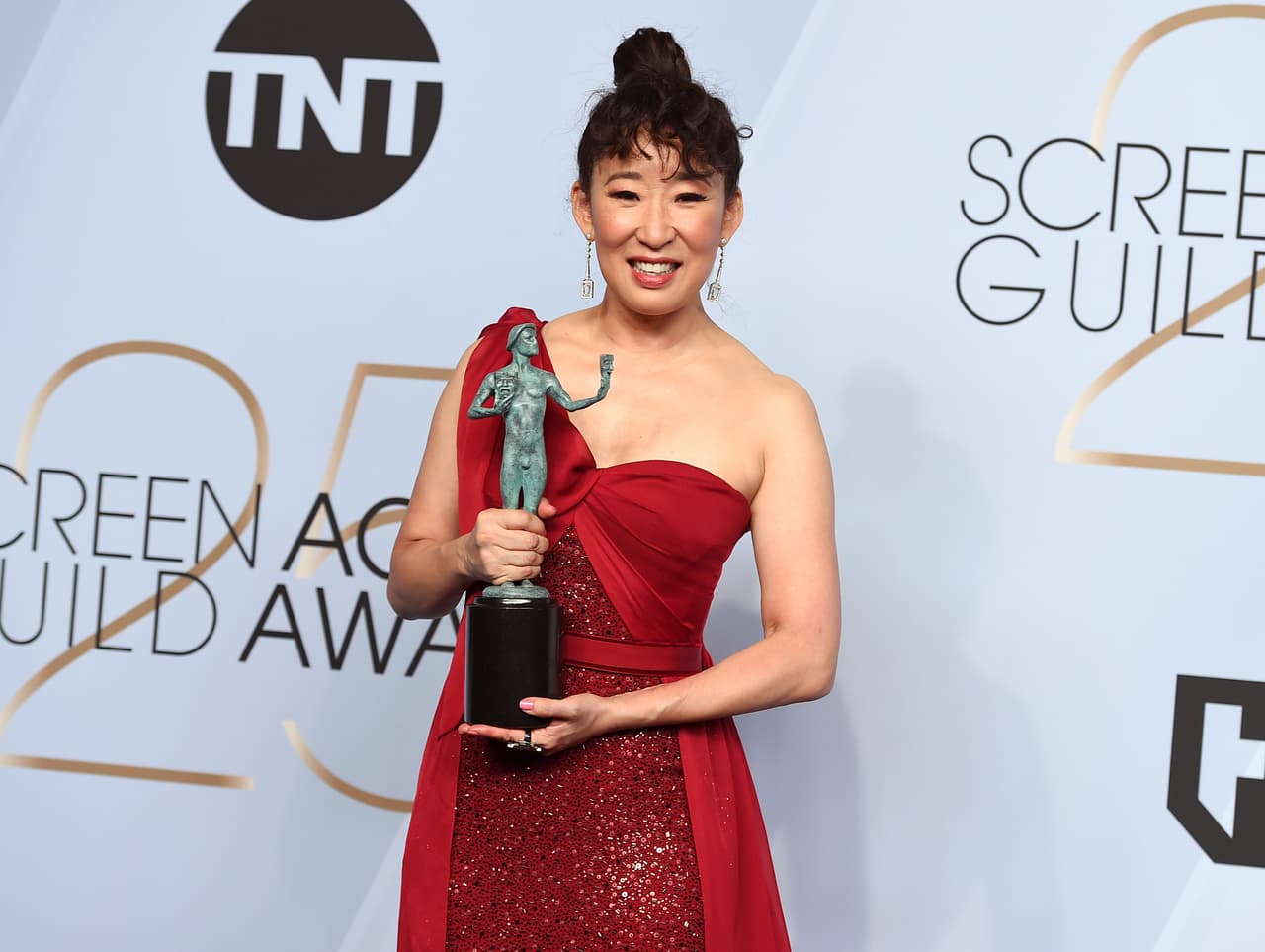 Sandra Oh