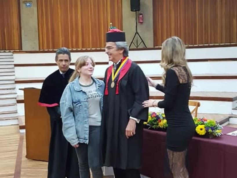 Meses después de su partida, se ha rumorado que él sostiene una relación con Lourdes Peláez, una mujer de Guadalajara, pero hasta el momento, él no ha confirmado o desmentido la información. Lo que sí es que ha estado concentrado en su profesión, pues en marzo de este año recibió un doctorado honores causa por el Instituto Interamericano de Investigación y Docencia en Derechos Humanos. En dicho evento estuvo acompañado por Constanza Creel, hija de la artista, con la que él sigue teniendo contacto.