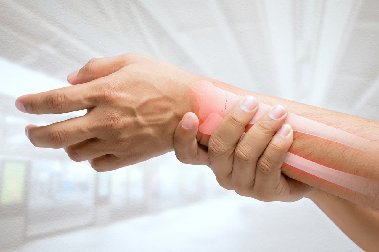 3. Reduce el riesgo de sufrir osteoporosis.