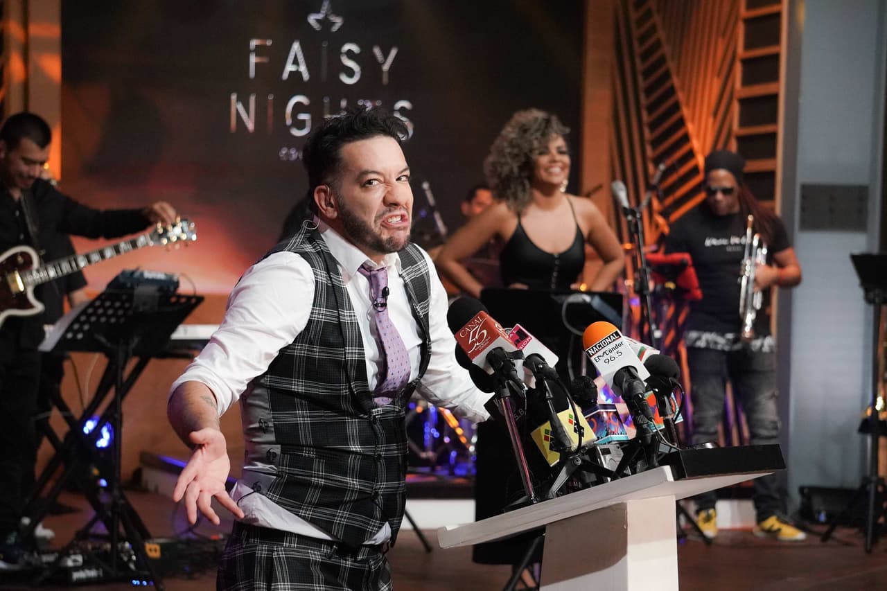 Faisy le entra a una dinámica y le toca confesar quién ha sido su peor compañero de trabajo