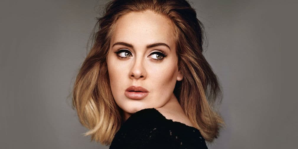 Adele reaparece y luce irreconocible en ropa deportiva tras bajar más de 68 kilos