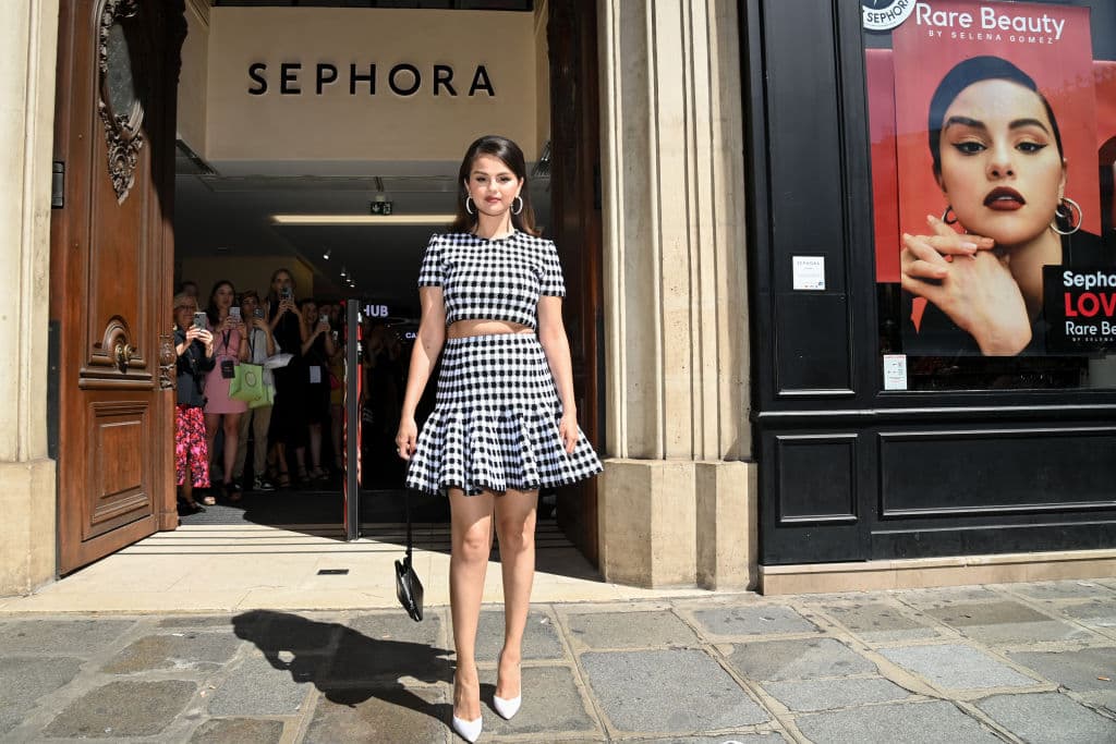 PARIS, FRANCE - JULY 08: Selena Gomez outside Sephora on July 8, 2022 in Paris, France. (Photo by Pascal Le Segretain/Getty Images for SEPHORA)
