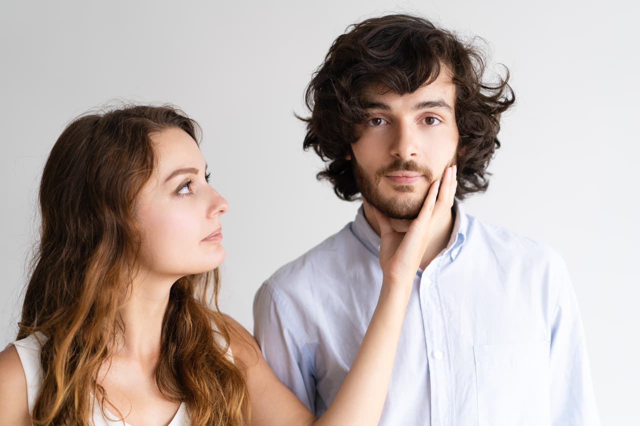 ¿Conoces los rasgos faciales de los infieles?