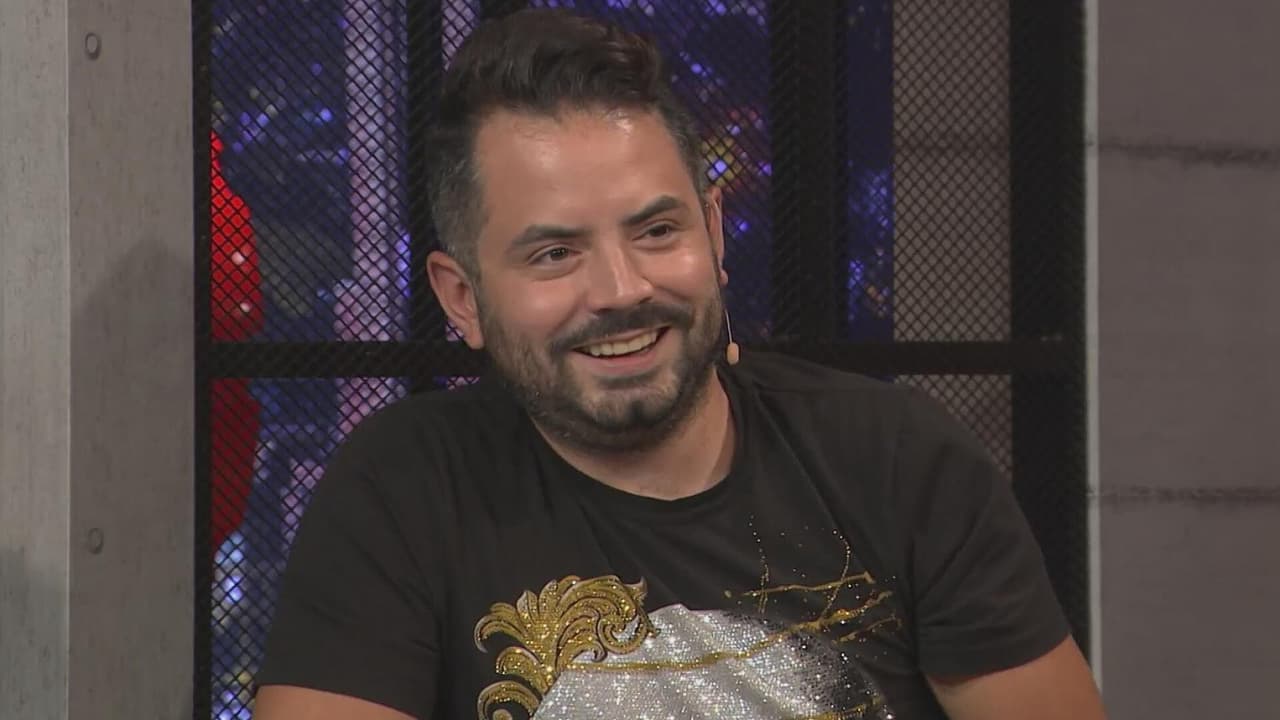 ¿Victoria Ruffo está preocupada por la forma de beber de José Eduardo?