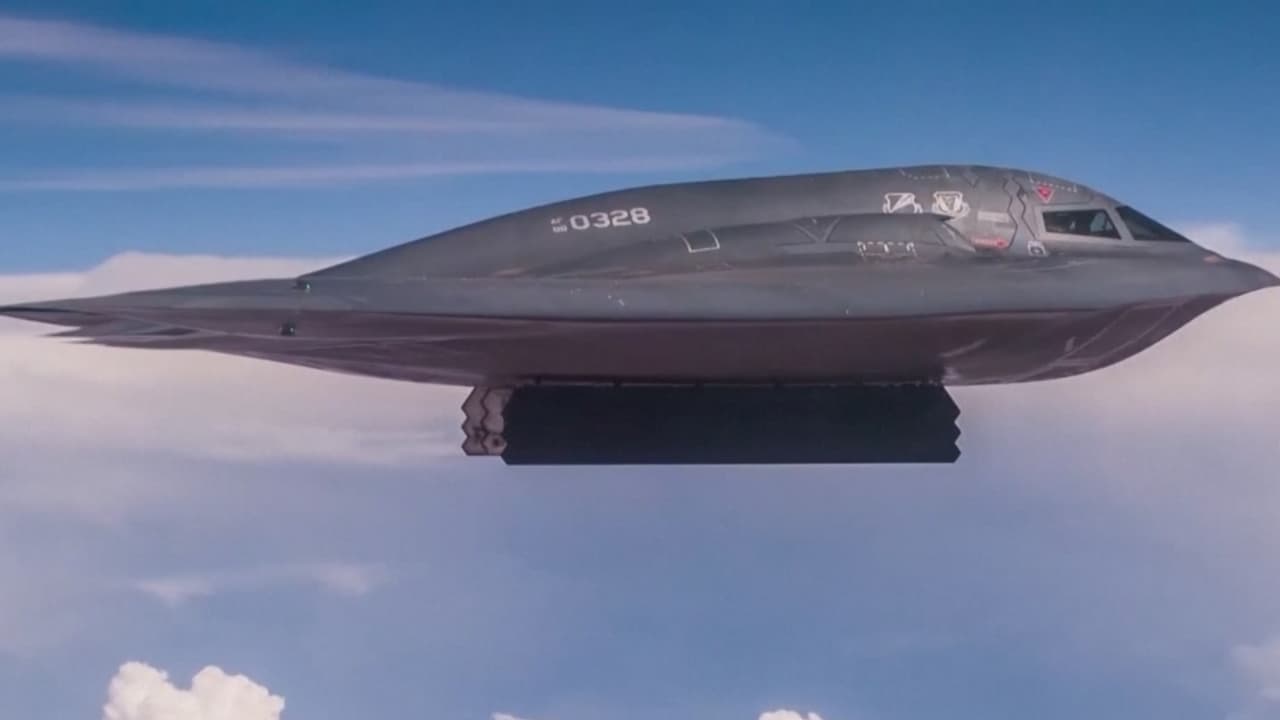 Estados Unidos ataca “con éxito” tres instalaciones nucleares de Irán, confirma el presidente Trump