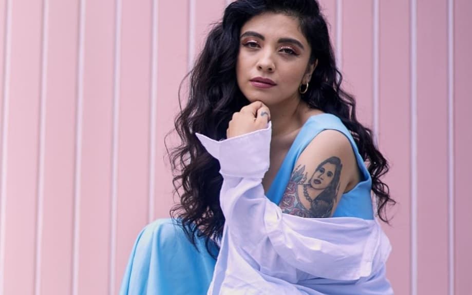 Mon Laferte confirma que está embarazada y se dice feliz
