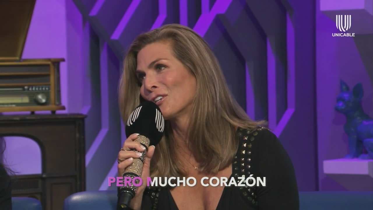 Montserrat Oliver presume su voz a lado de Carlos Cuevas, 'Coque' Muñiz y María del Sol