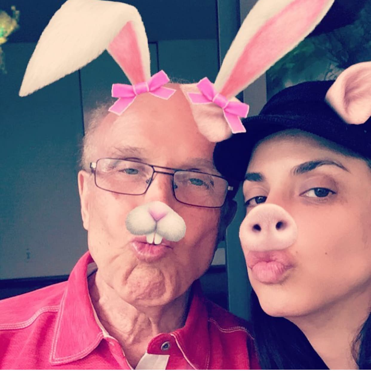 Verónica Toussaint: "Algo que siempre voy a recordar hasta el día que me muera, es que mi papá a pesar de estar siempre ocupado, siempre me contestó el teléfono, no importa en que momento".