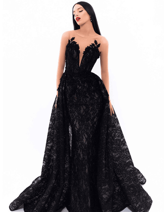 Para un look más misterioso y elegante el color negro jámas falla.