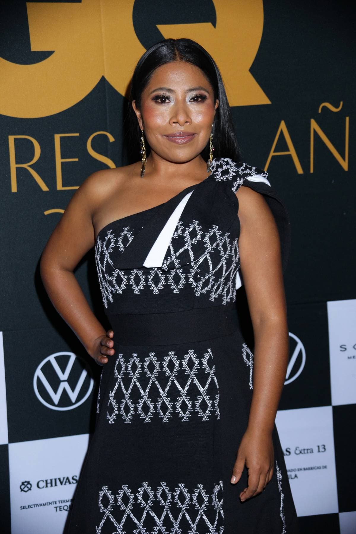 Yalitza Aparicio presume sus vacaciones en la playa