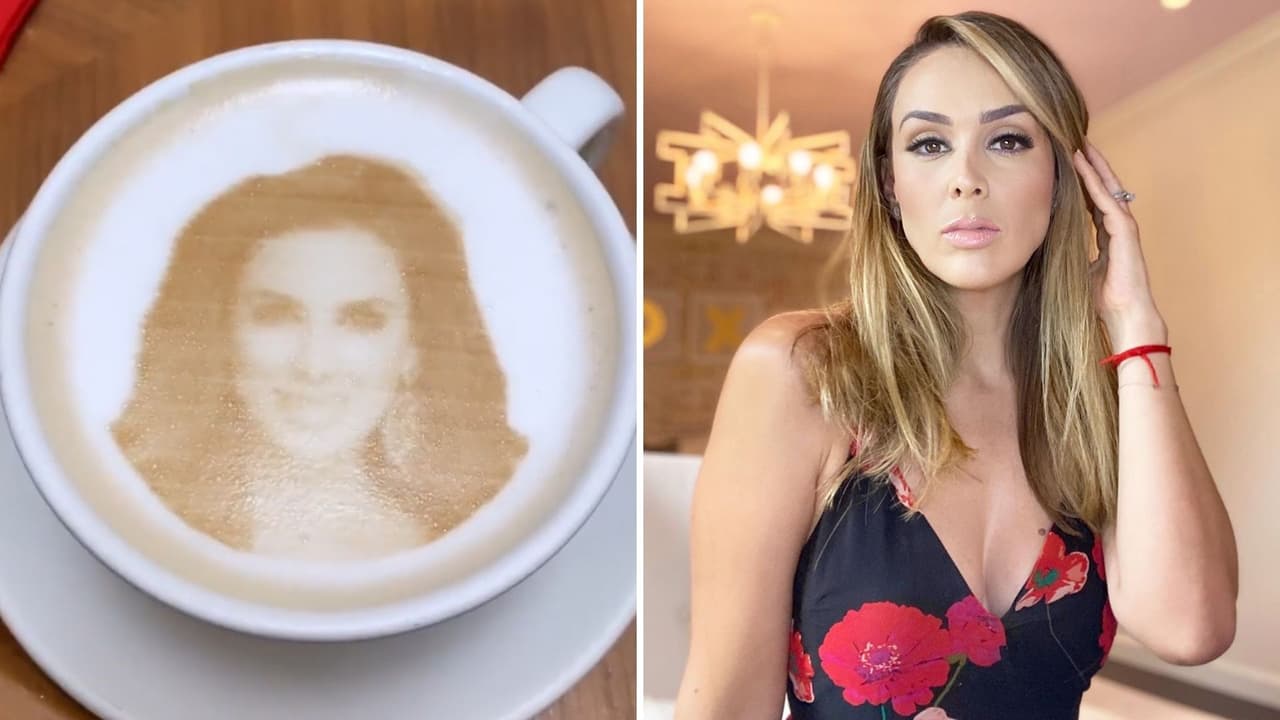 A Jacky Bracamontes le dieron un café con su cara; le gustó tanto que no quiere tomárselo (VIDEO)