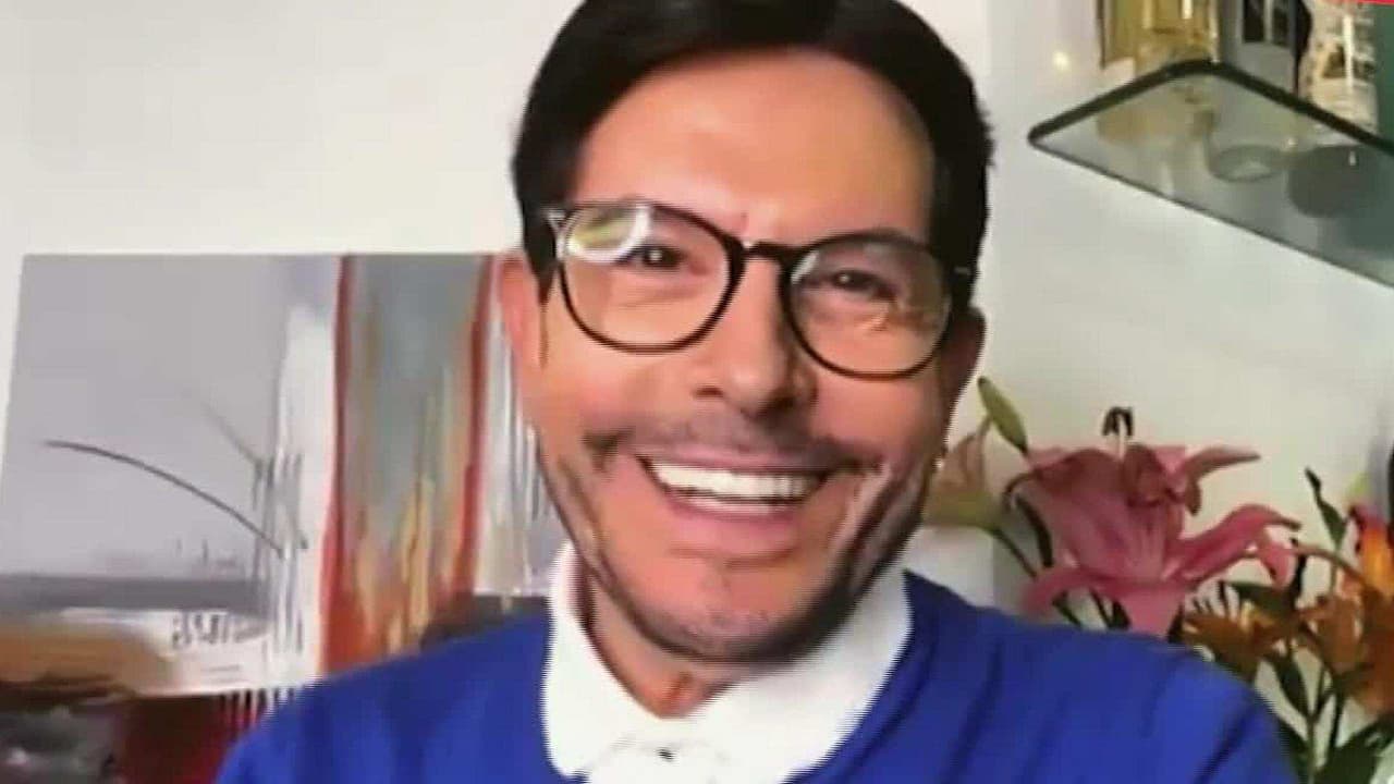 Pepillo Origel habla, conmovido, sobre su amistad con Martha Figueroa