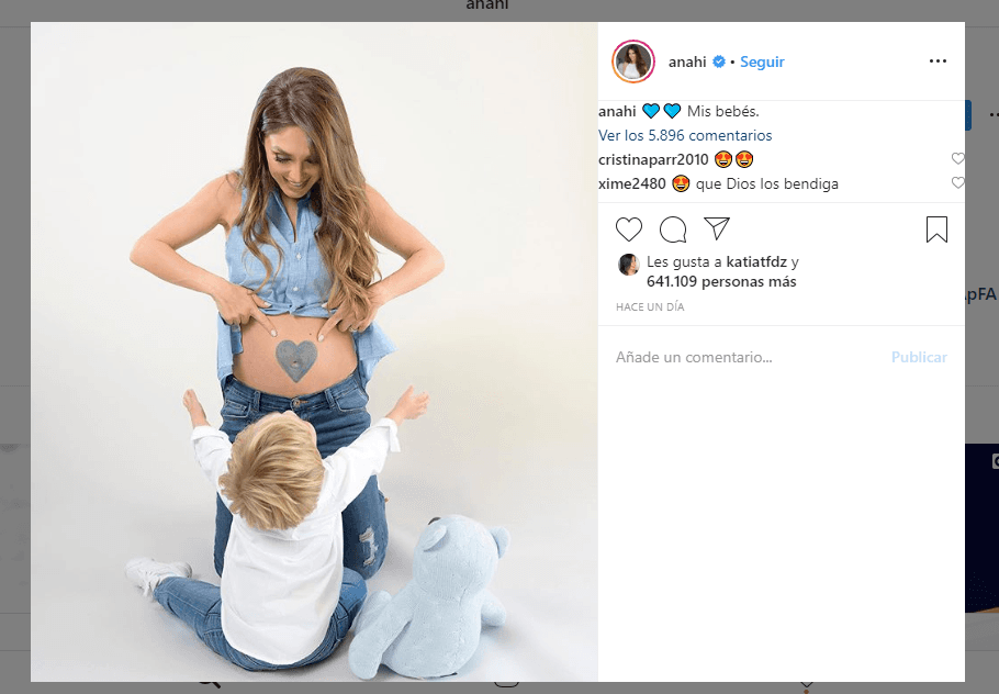 Luego de que el pasado n de noviembre, Anahí anunciara su segundo embarazo con su esposo Manuel Velazco, en redes sociales el público de la cantante y actriz espera con ansías conocer más detalles sobre la llegada del bebé.
