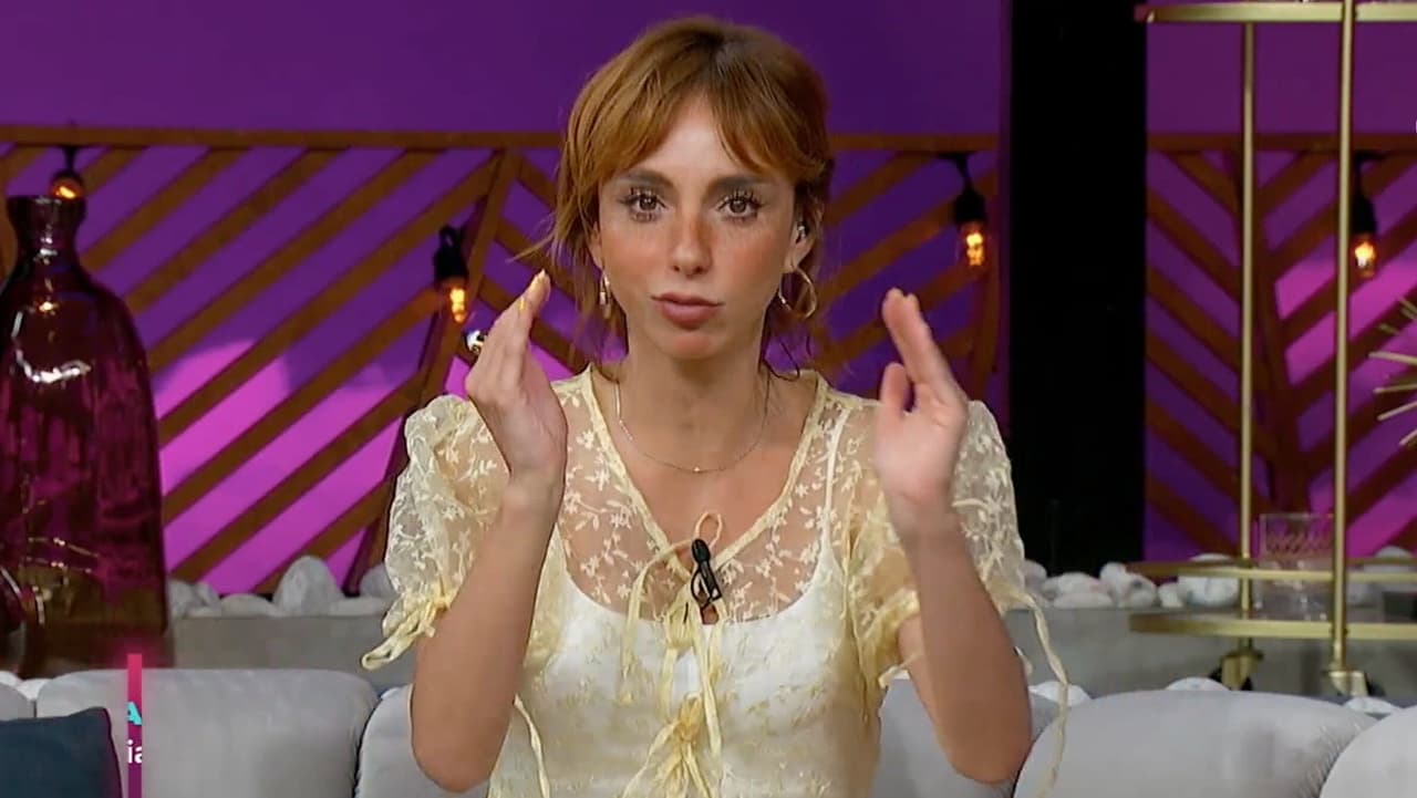 El tierno álbum que armó Natalia Téllez con su hermana a falta de recursos