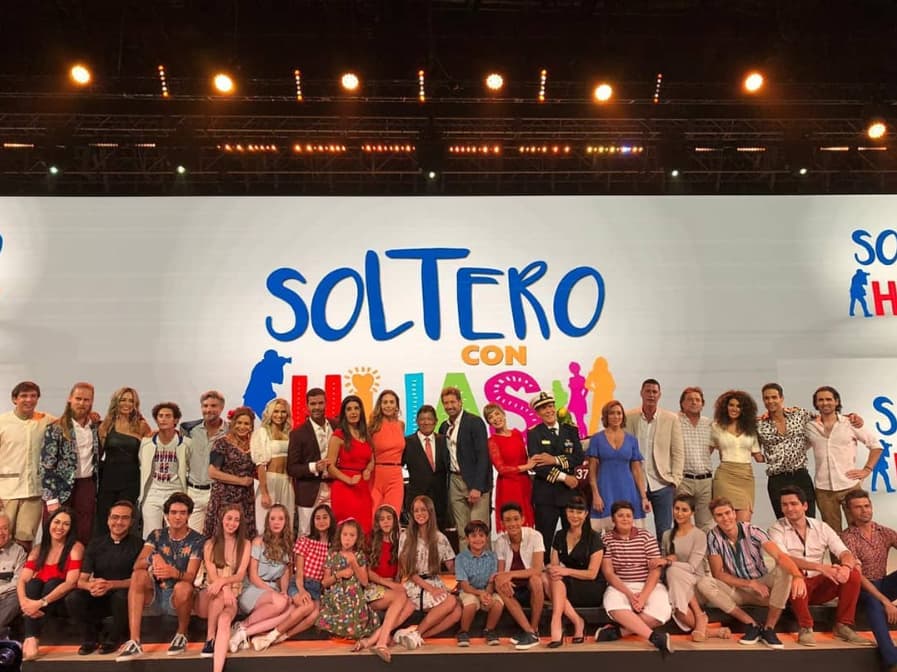 Tras meses de aparente tranquilidad en los que Irina y Gabriel se demostraban su amor e ignorando las críticas de la gente, la pareja volvería a trabajar juntos ahora en la nueva producción de Juan Osorio, ‘Soltero con Hijas’.