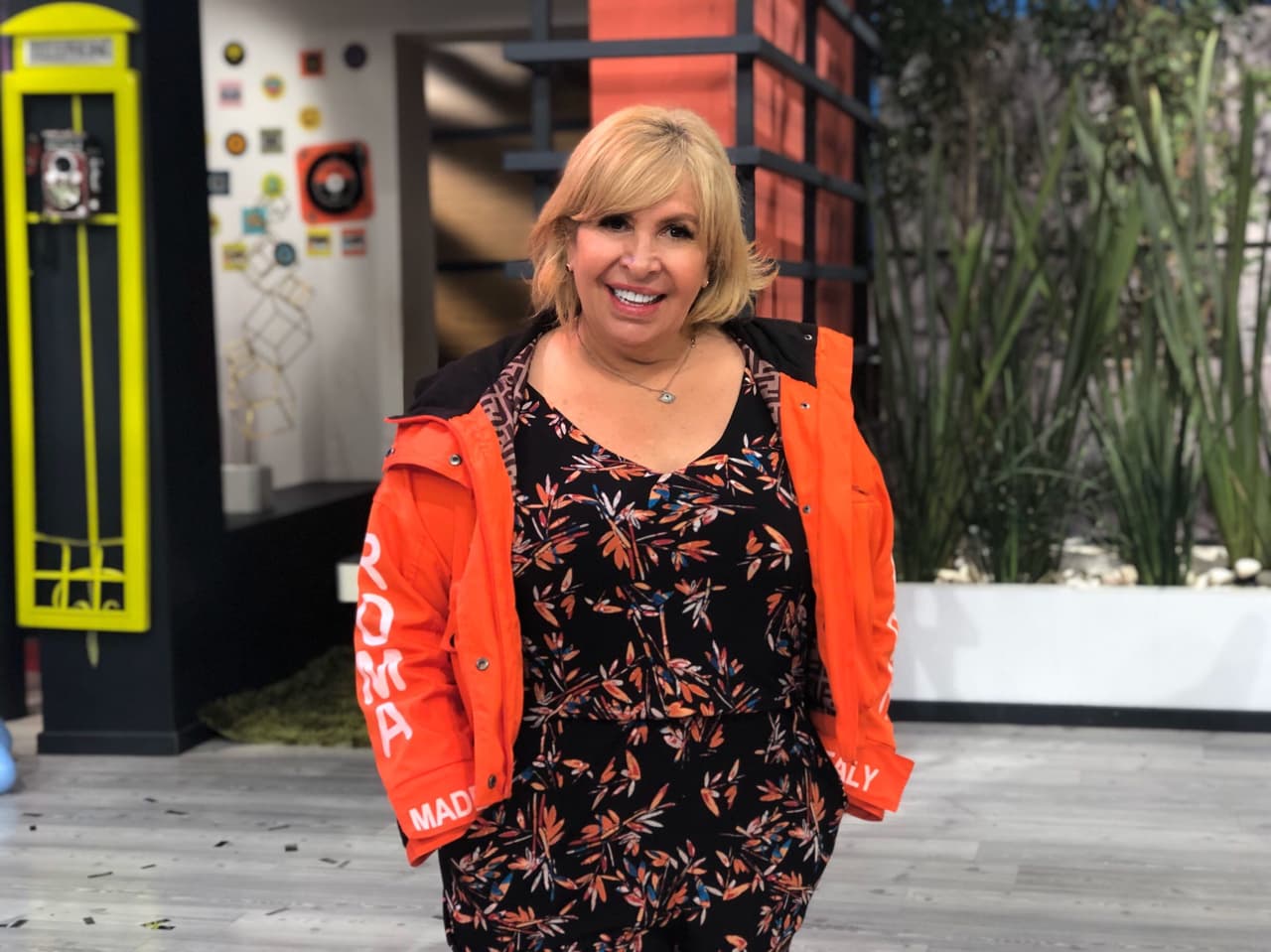 “Mucha gente podría pensar que yo llego a trabajar en la producción gracias al antecedente de mis papás. Pero no, yo trabajaba como conductora y como actriz; estudié en el CEA, estudié en la Asociación Nacional De Interpretes (ANDA)”, reveló en una entrevista a la periodista Mara Patricia Castañeda en agosto de 2019.