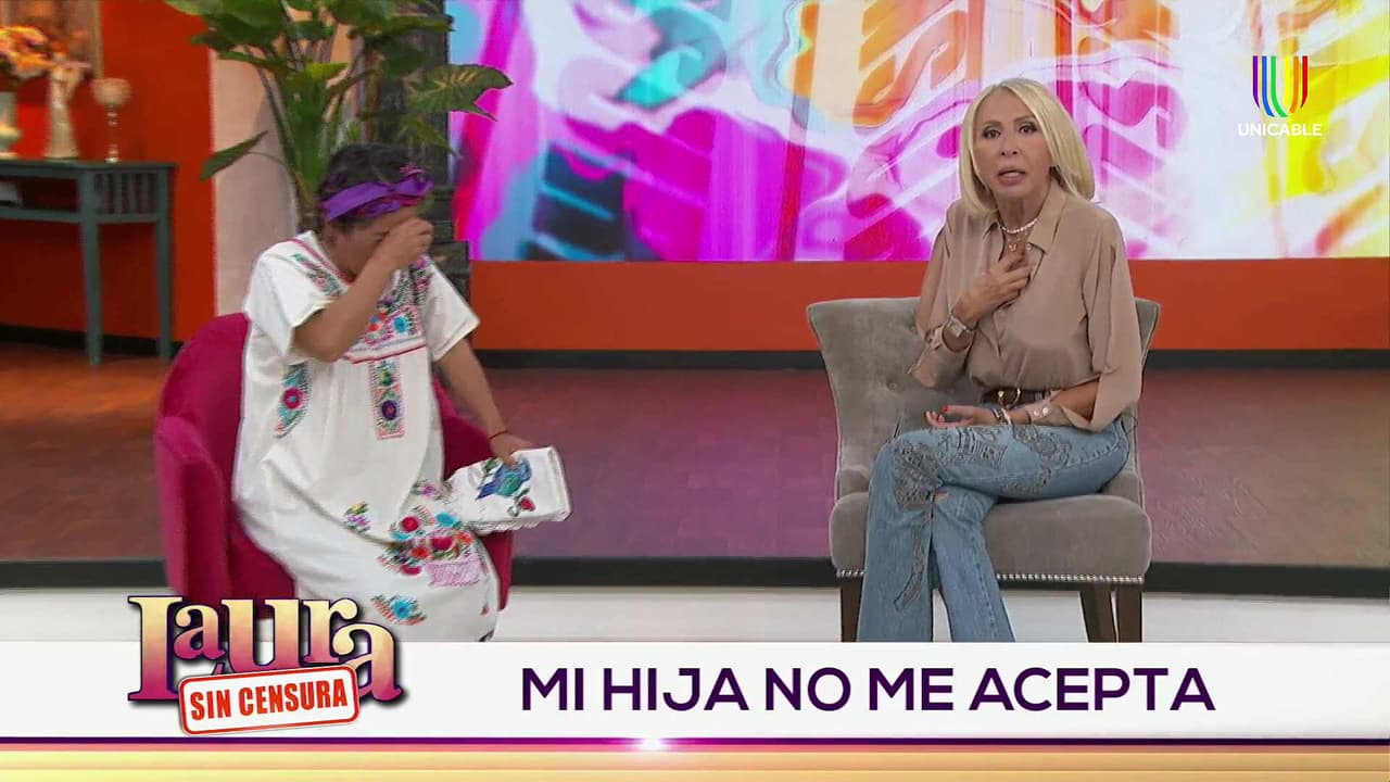 Mujer acusa a su hija en 'Laura sin censura' de discriminarla por sus orígenes