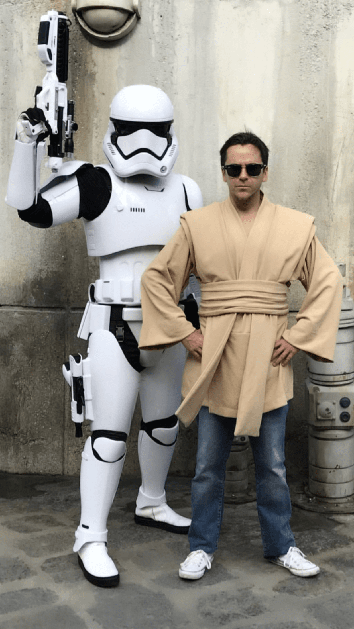 Mauricio Mancera ha aprovechado su estancia para dejar en claro lo fan que es de los personajes de Star Wars (1977).