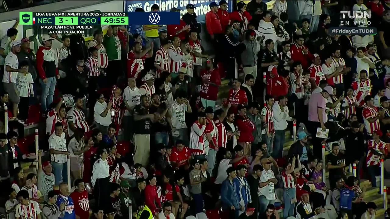 ¡GOL!  anota para Necaxa. Raúl Sánchez