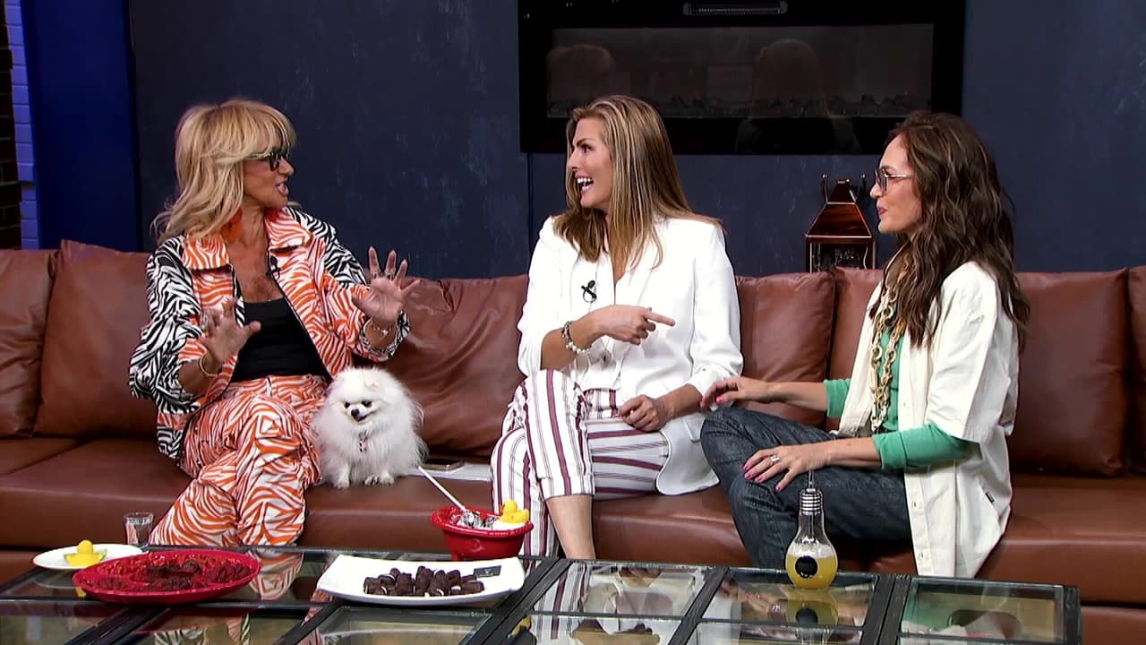 Montse y Joe' reviven divertidas aventuras con Adela Micha