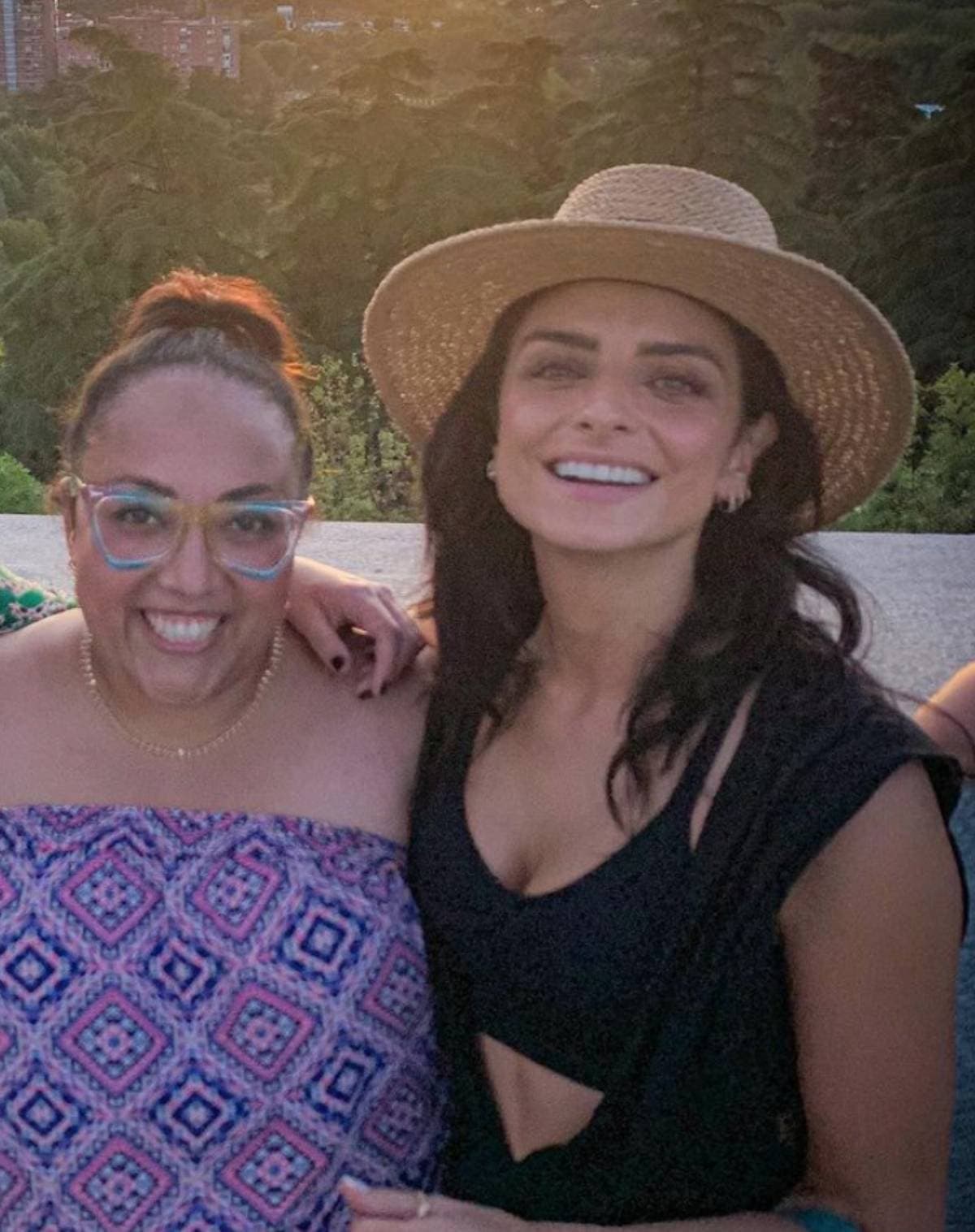 Aislinn Derbez reacciona a divertida foto que le tomó Michelle Rodríguez