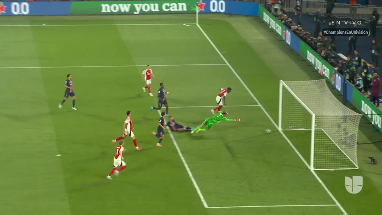 ¡Gol del Arsenal! Saka busca meter en la serie a los Gunners con el 1-2