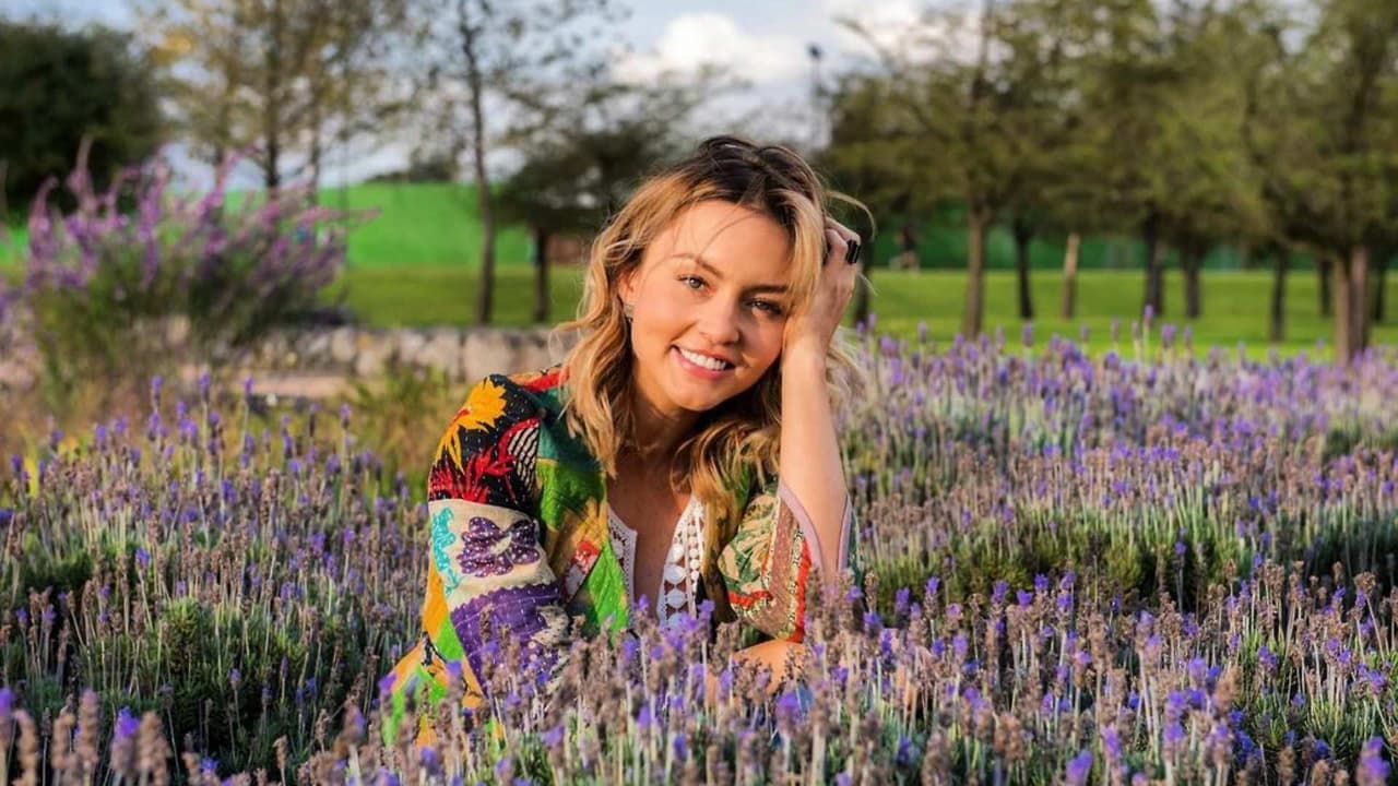 La vez en la que Angelique Boyer protagonizó un video musical de cumbia norteña