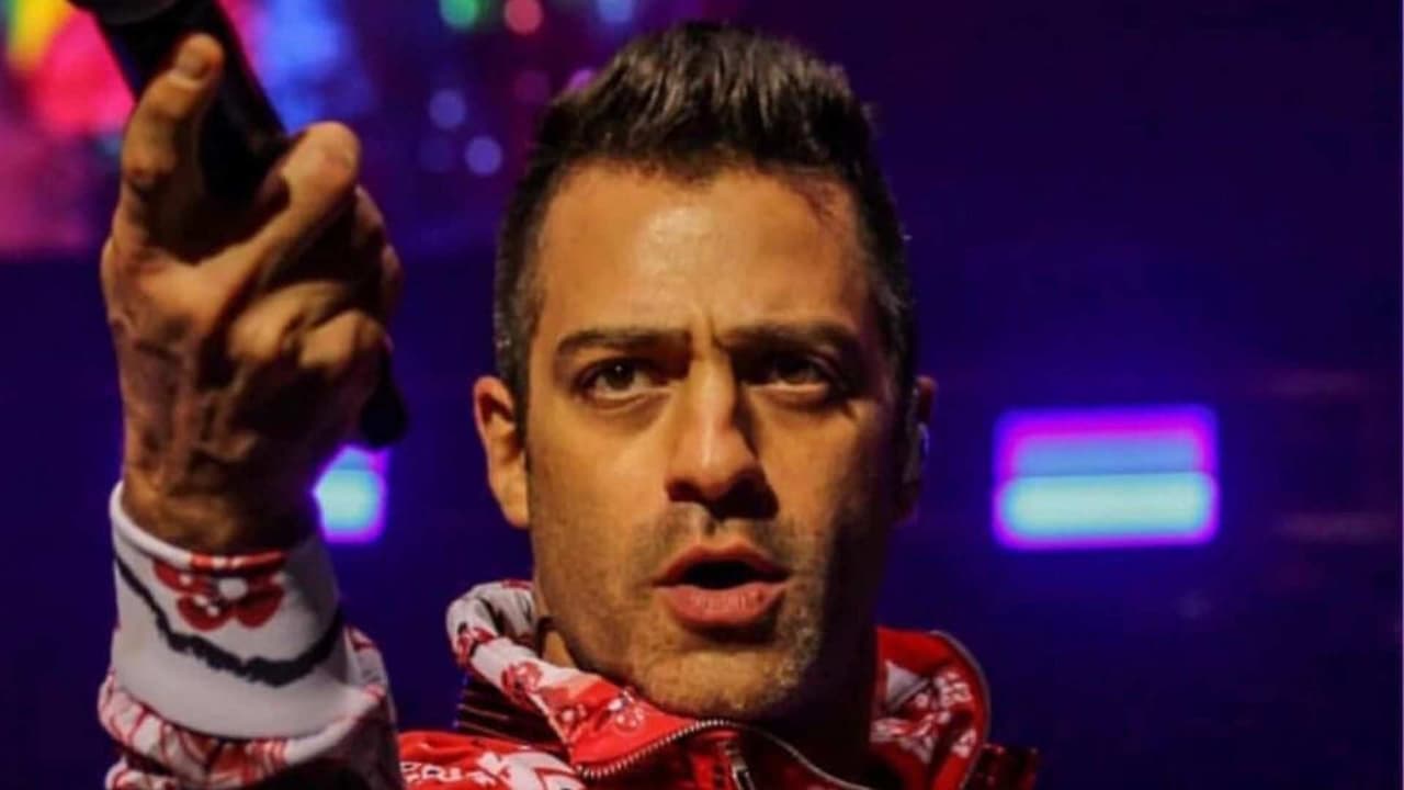 Así abuchearon a Ari Borovoy durante la presentación de OV7 en el 90’s Pop Tour