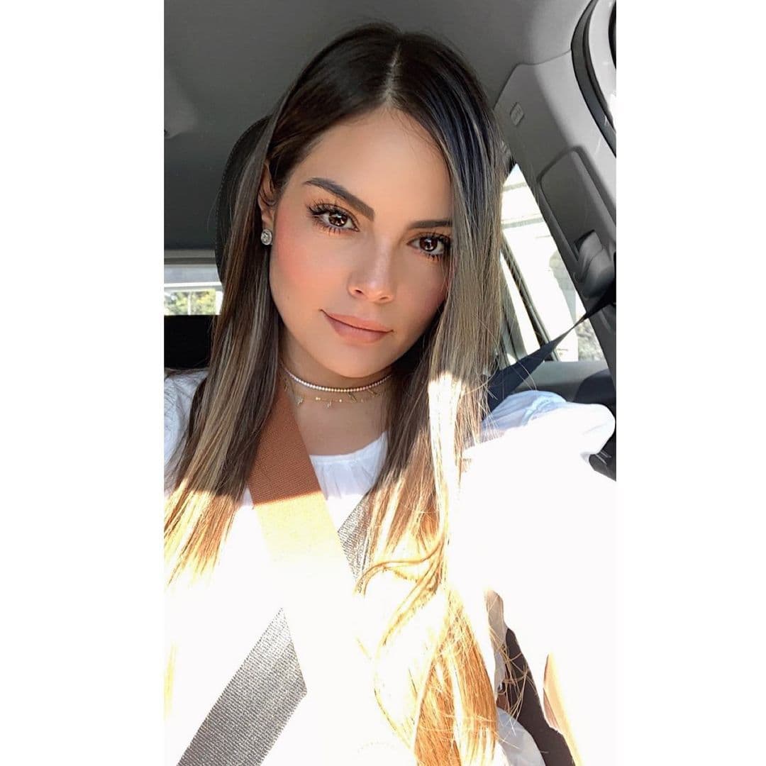Ximena Navarrete no hizo una denuncia ni declaró nada sobre su experiencia pero sí dejó clara su desaprobación por las declaraciones de Jones. “Ojalá siempre cuidemos nuestras palabras y adjetivos calificativos para referirnos a las demás mujeres. Una situación temporal que estés pasando en tu vida, no te define como ser humano”.