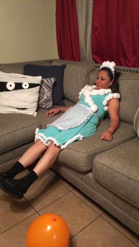 Puntos extras para quien sea Elsa y no se levante del sillón toda la noche.