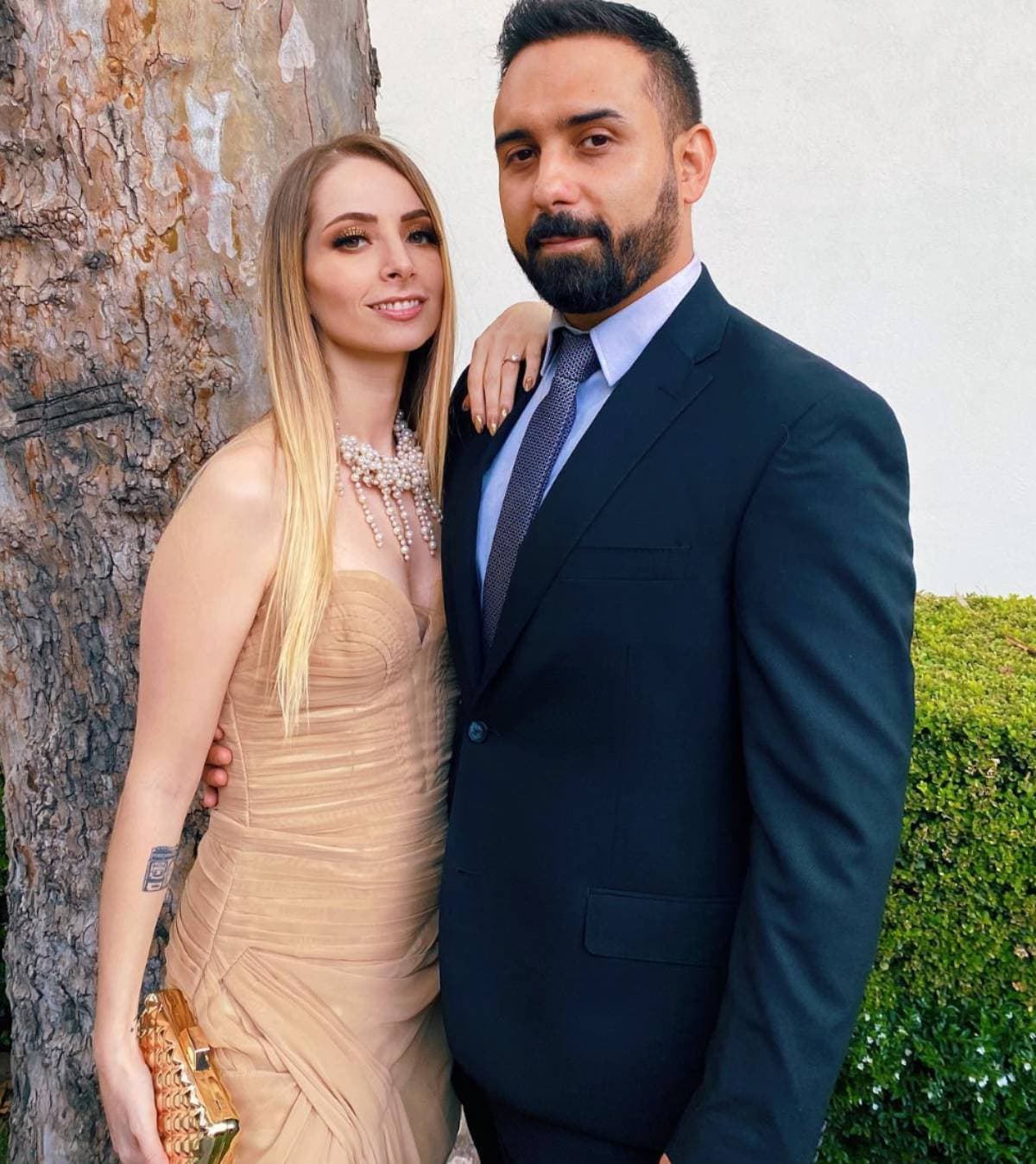 YosStop presume su gender reveal, ¿tendrá niño o niña?