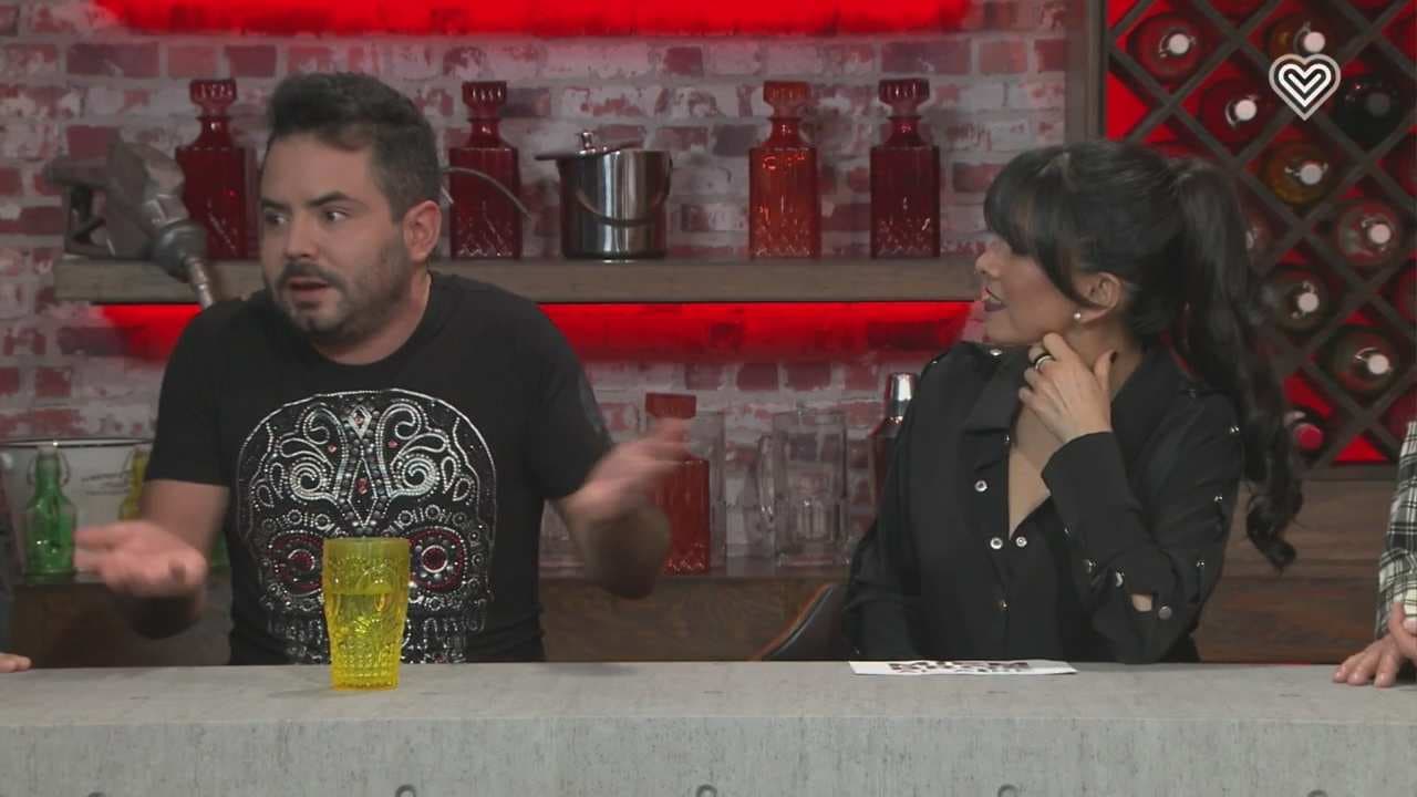 José Eduardo Derbez relata el bochornoso momento que pasó en la aduana por transportar una ¡cama sexual!