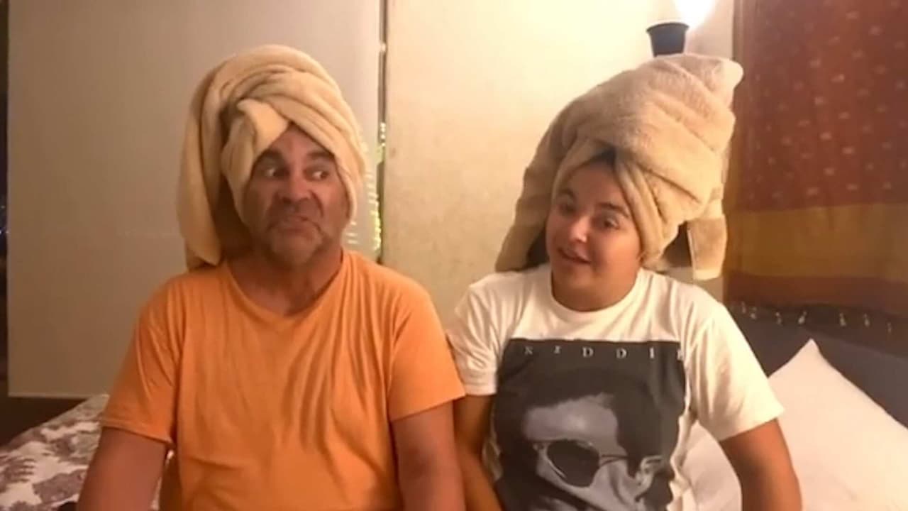 Lucerito y Mijares desatan risas al parodiar escena de ‘Mamma Mia!’