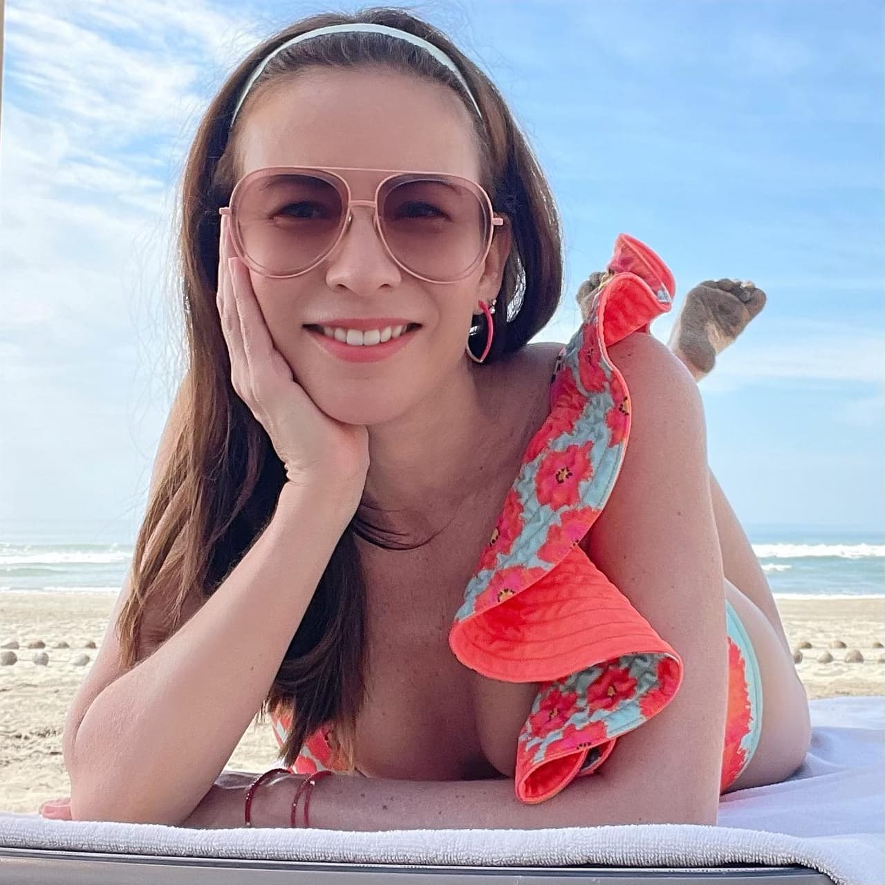 Ingrid Coronado causa controversia con consejos sobre ‘amar mejor a otros’