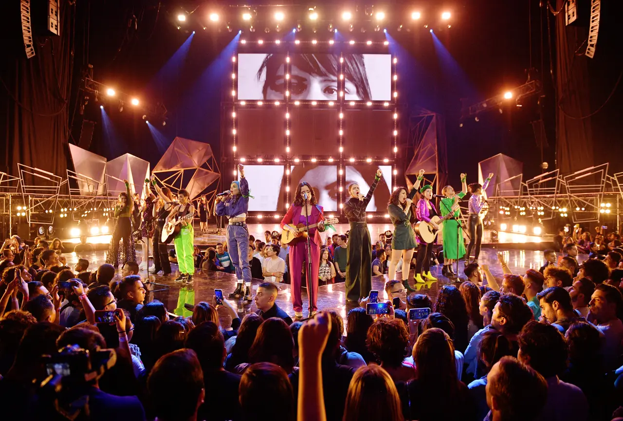 MEXICO CITY, MEXICO - MARCH 05: Julieta Venegas (C) performs onstage during the 2020 Spotify Awards at the Auditorio Nacional on March 05, 2020 in Mexico City, Mexico. (Photo by Matt Winkelmeyer/Getty Images for Spotify)