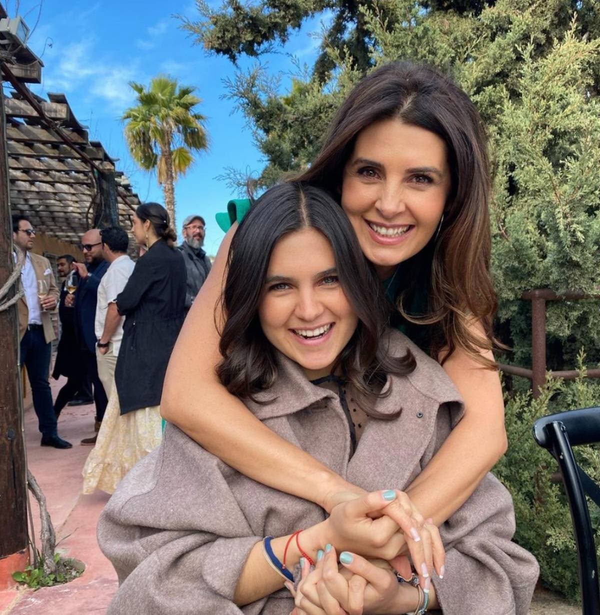 Mayrín Villanueva revela cómo es como suegra ‘Soy tan metiche’
