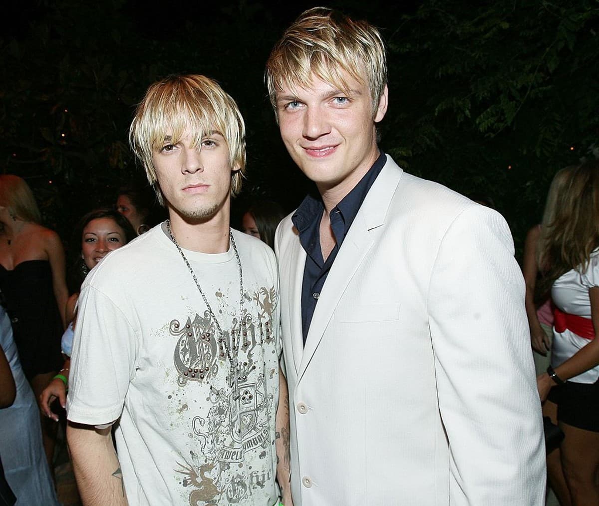 Aaron era hermano menor de Nick Carter, integrante de los Backstreet Boys