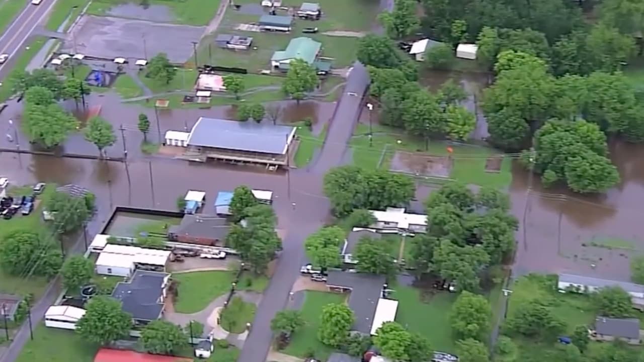 Imágenes de los estragos que dejan las tormentas severas en EEUU: 69 millones de personas, bajo alerta