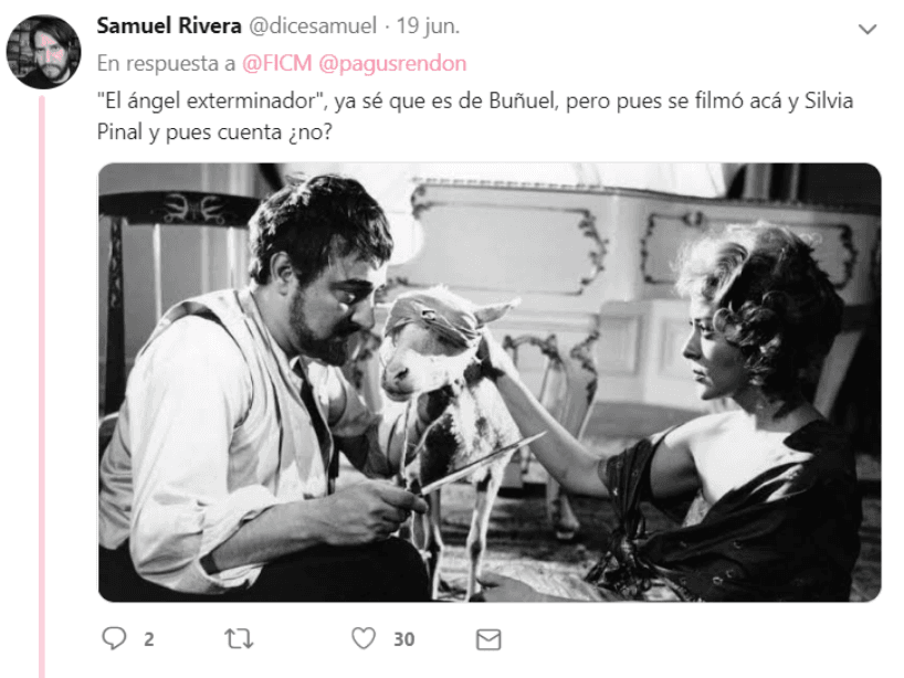 El Ángel Exterminador (1962), dirigida por Luis Buñuel, es una película de género surrealista e intérpretada por Silvia Pinal.