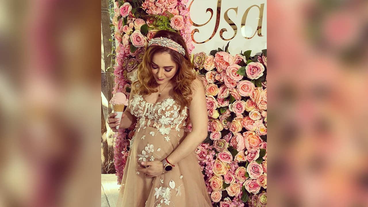 Sherlyn podría dar a luz en casa por precaución ante la propagación del coronavirus
