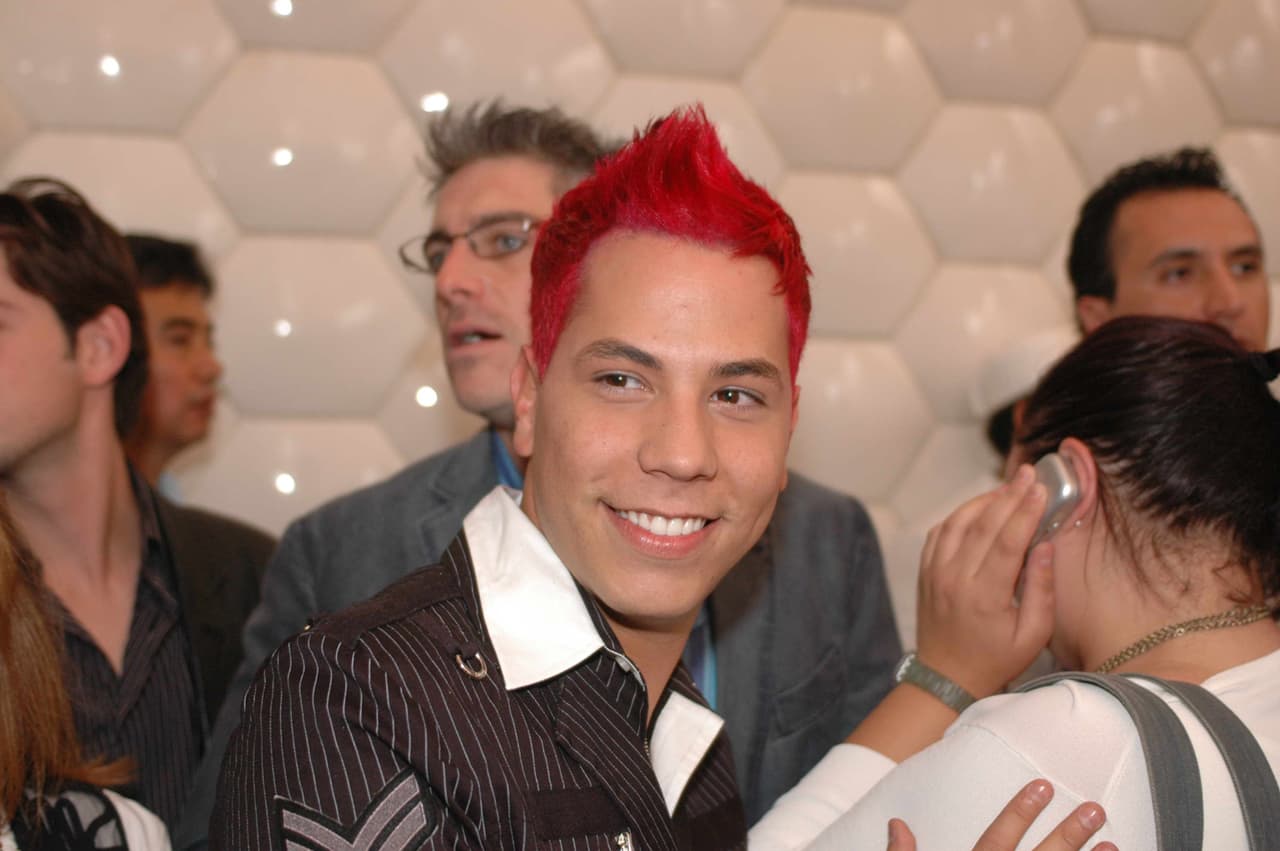 En esta historia, Christian Chávez encarnó a ‘Giovnni Méndez’, quien llamó la atención por el color de su cabello.