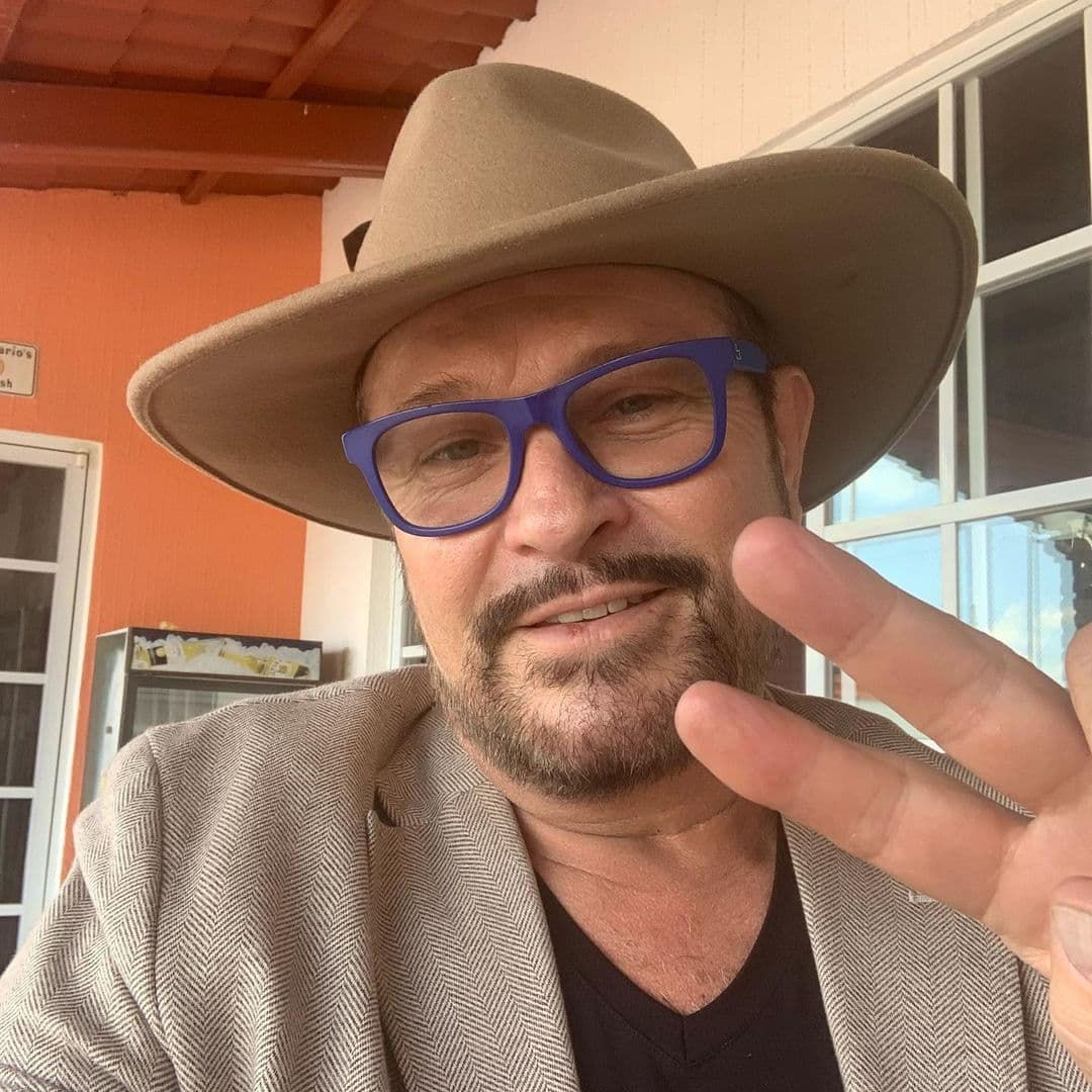 Arturo Peniche responde a quienes critican su cuerpo por tener sobrepeso