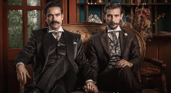 El Baile de los 41 es protagonizada por Alfonso Herrera y Emiliano Zurita