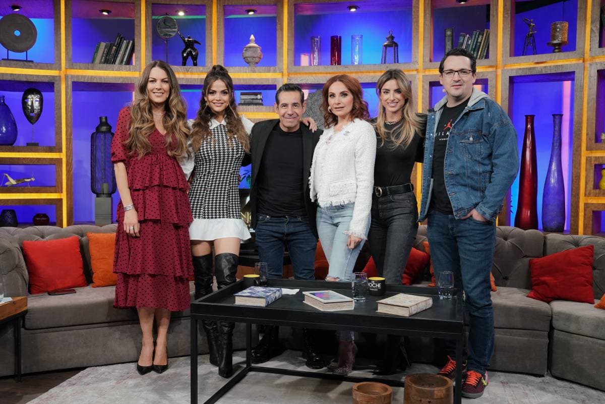 Elizabeth Álvarez y Marisol González de visita en ‘De noche con Yordi’