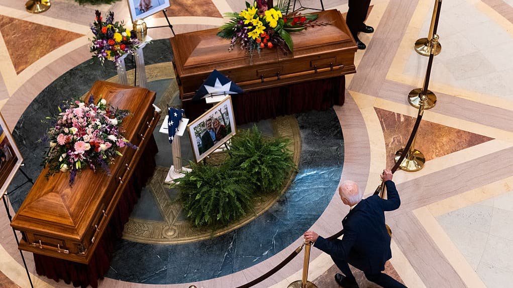 Dan el último adiós a Melissa Hortman, la congresista asesinada en Minnesota